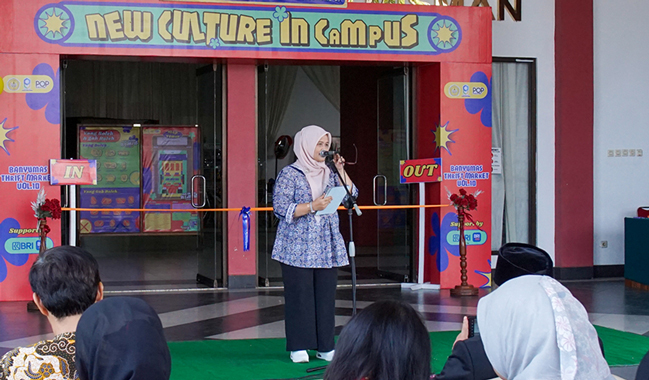 Puluhan Pedagang Meraup Untung di Banyumas Thrift Market Vol.10 "New Culture in Campus"